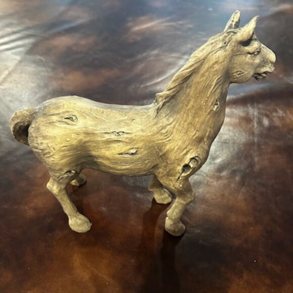 NWOT Vintage Rustic Carved Horse Figurine Stallion Faux Wood - Picture 12 of 13